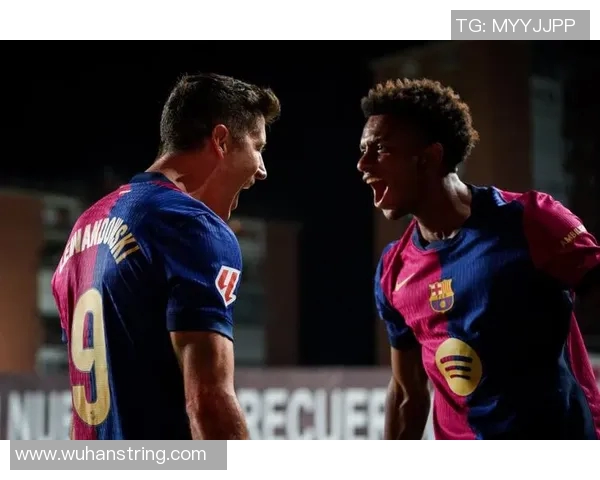 莱万帽子亚马尔破门——两大巨星点燃足球激情 莱万帽子亚马尔破门——两大巨星点燃足球激情